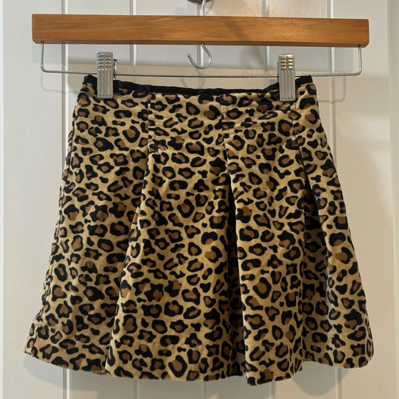 OshKosh B'gosh Other - Oshkosh - Leopard Skirt